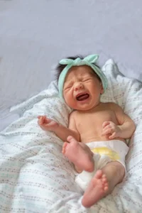 bébé qui pleure